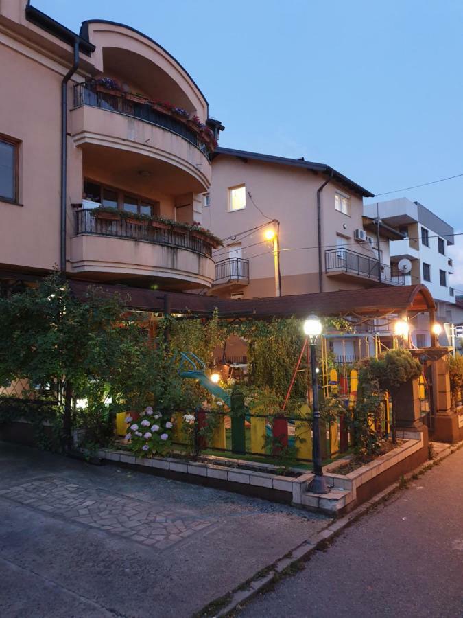 Green And Blue Apartments بانيا لوكا المظهر الخارجي الصورة