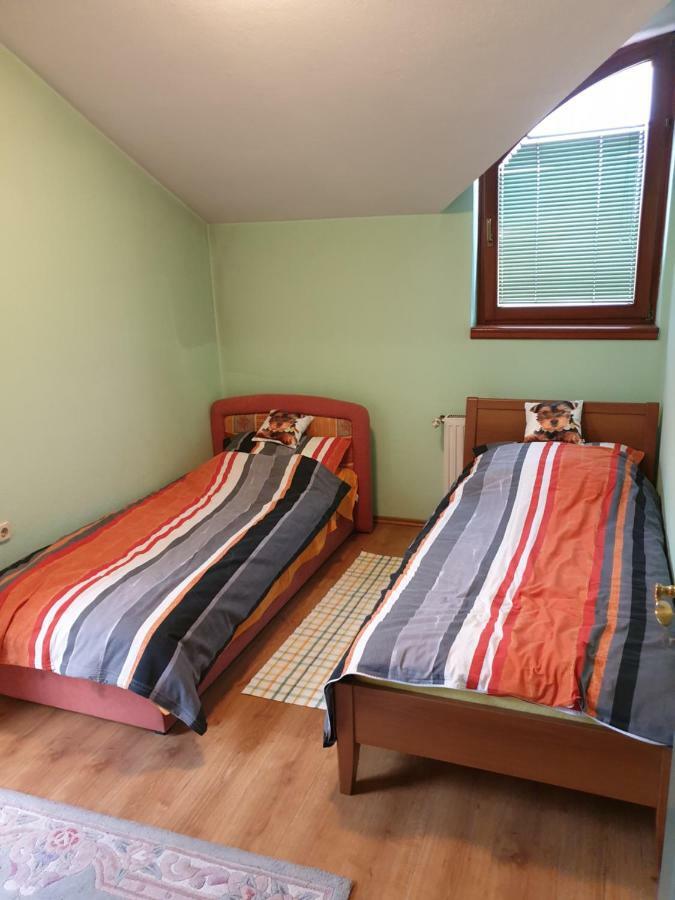 Green And Blue Apartments بانيا لوكا المظهر الخارجي الصورة